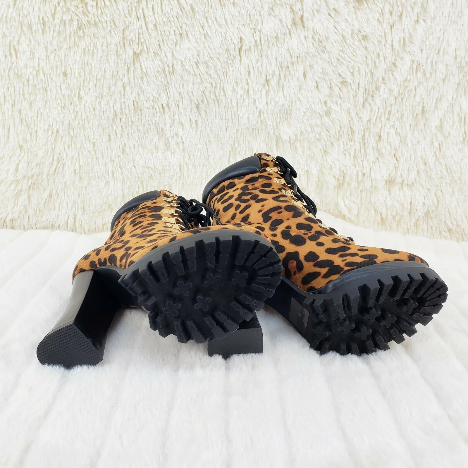 CR Nellie Lace Up Ankle Boots 4.5" Wood Grain Chunky Flared Block Heels Leopard