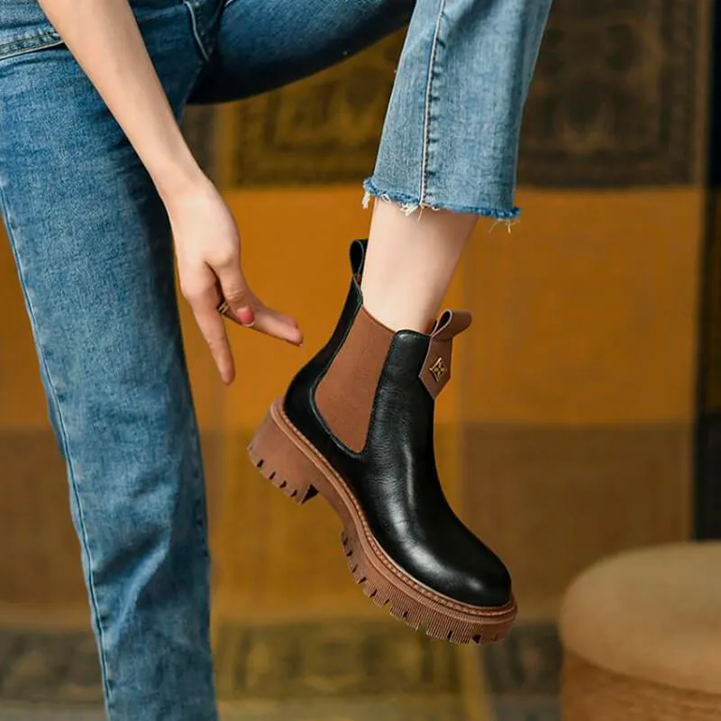Cream Beige Retro Chelsea Boots